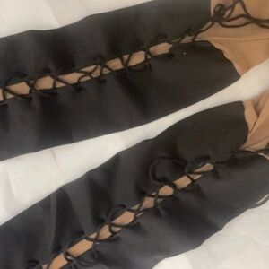 Brand New! Rare! Wolford Artiste Lace-Up Tights